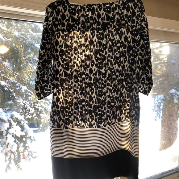 Black and White Mixed Patterned Sheath Dress - Picture 2 of 3
